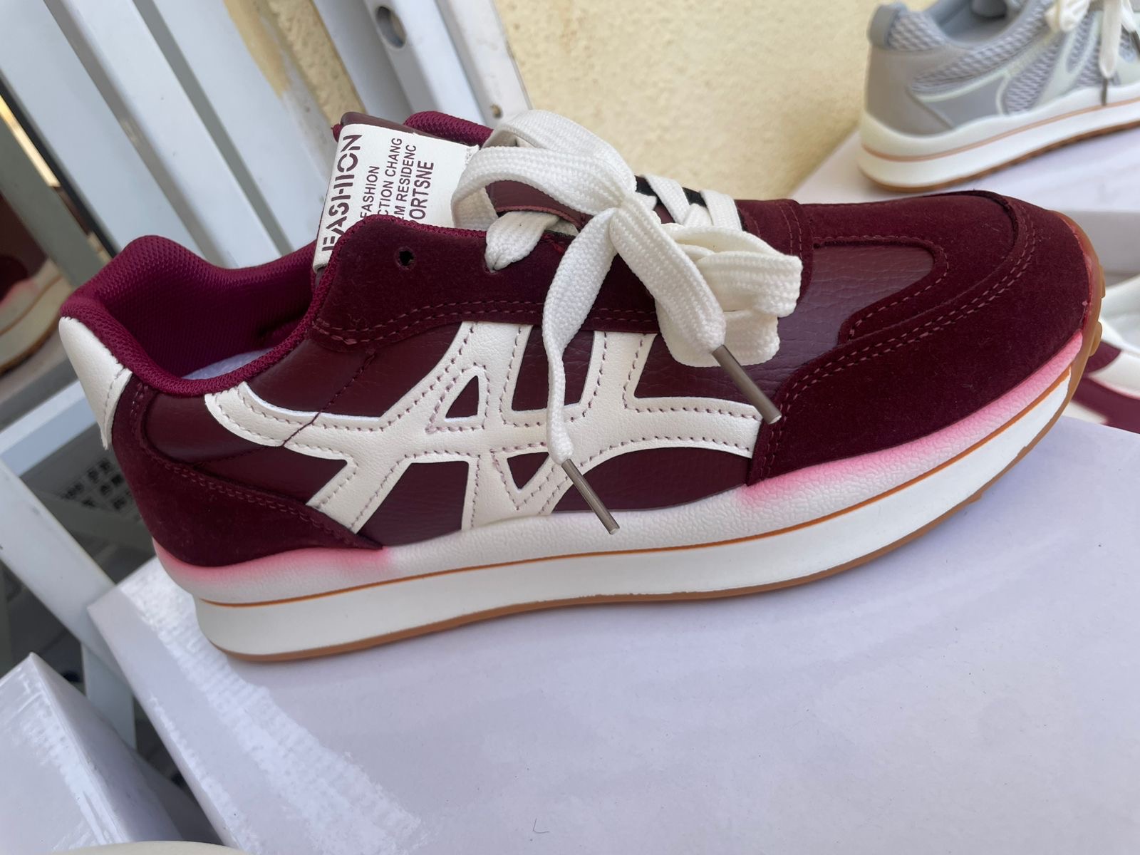 2c15527a-33f8-4c71-877a-9986156f9dae